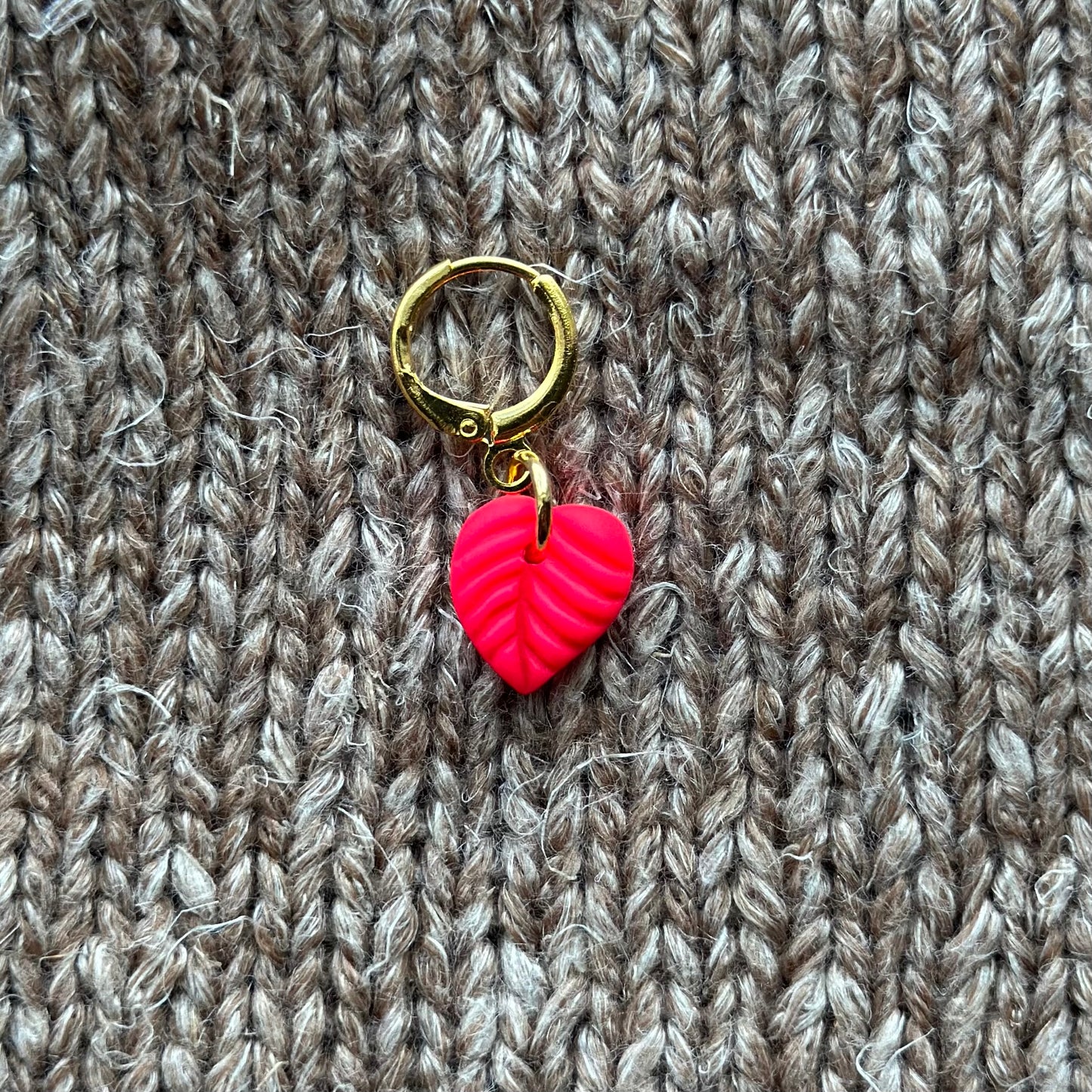 Heart-shaped Leaf Accent