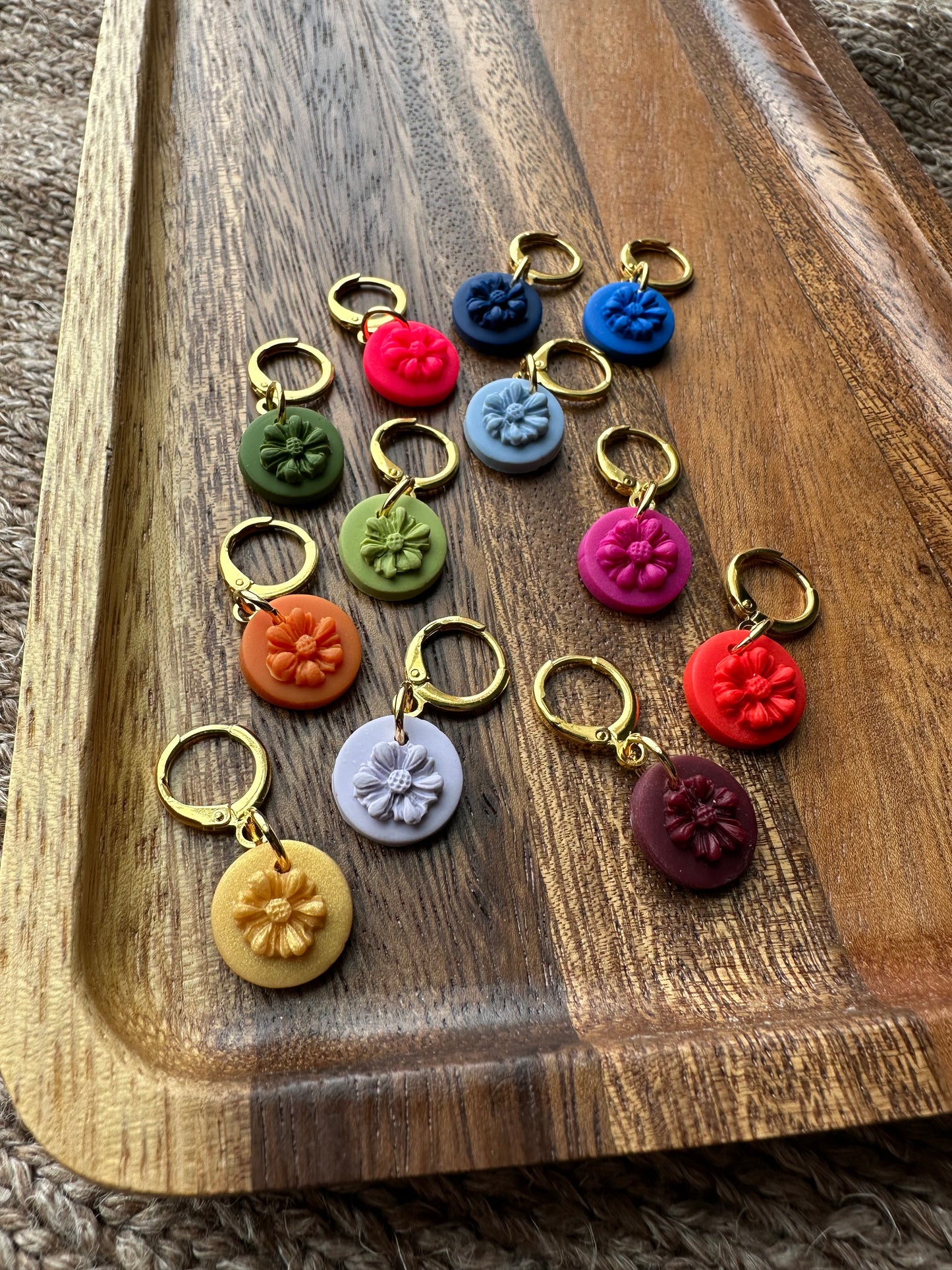 Circular Flower Accent